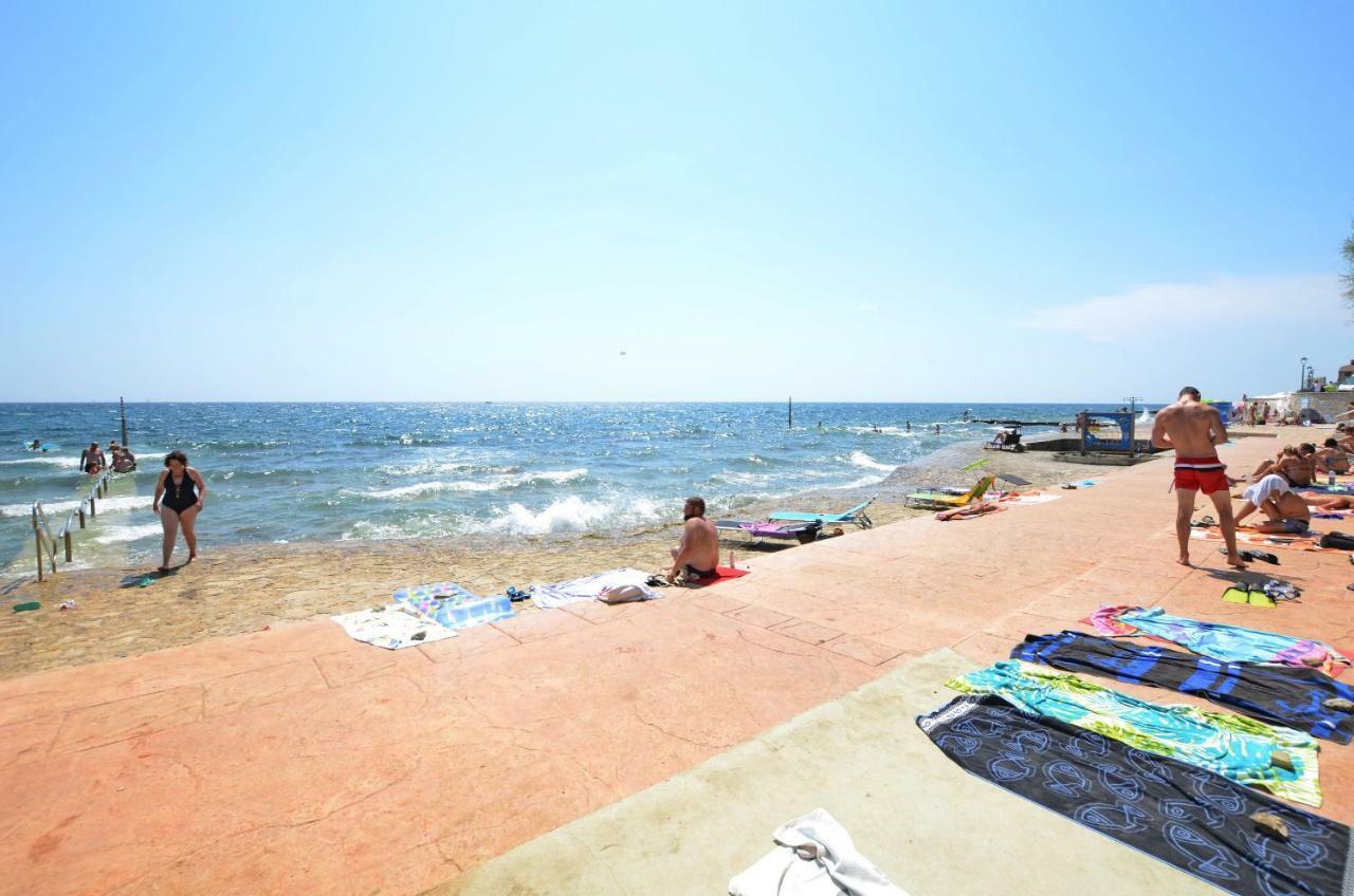 Apartment Auretta Novigrad  Exterior photo
